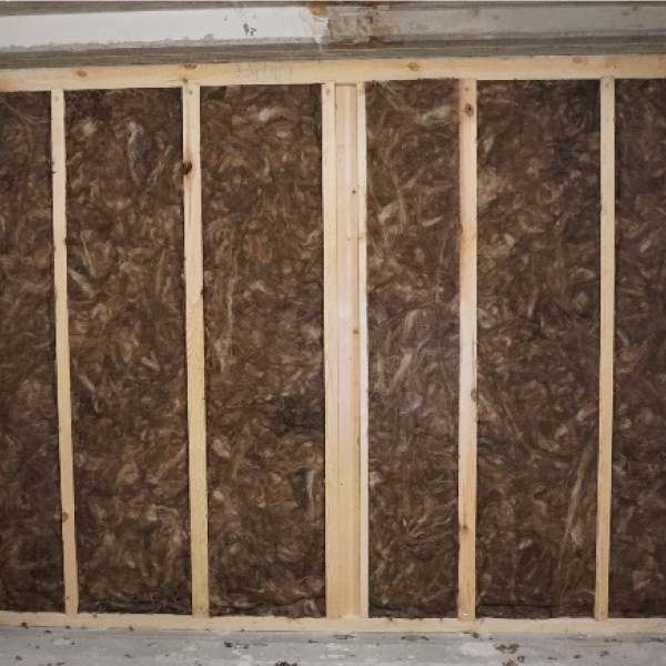 One Frame Wall mit MiWo One Frame Wall mit MiWo